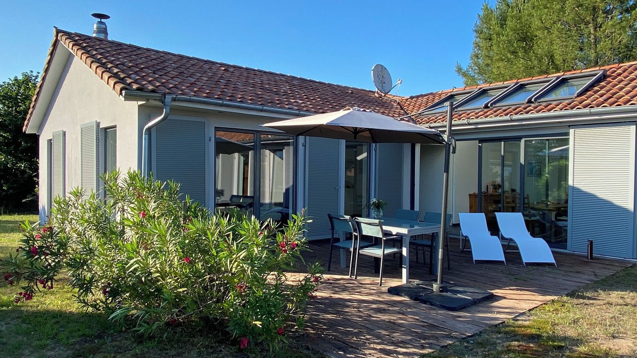 Photo of Outdoor in Bias