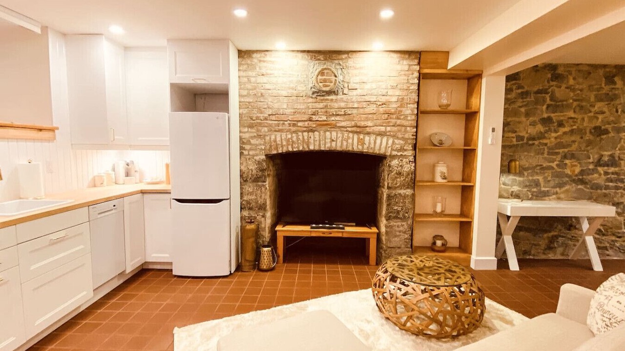 Photo of Livingroom in Inner Harbour