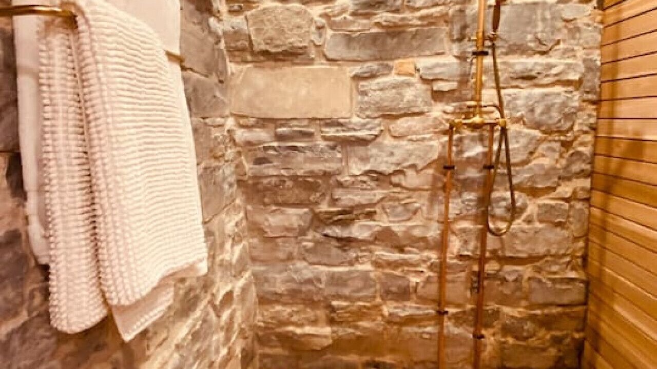 Photo of Bathroom in Inner Harbour