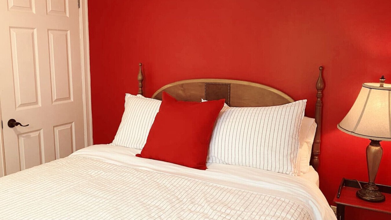 Photo of Bedroom in Inner Harbour