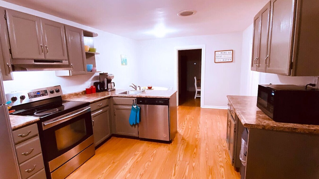 Photo of Kitchen in Inner Harbour