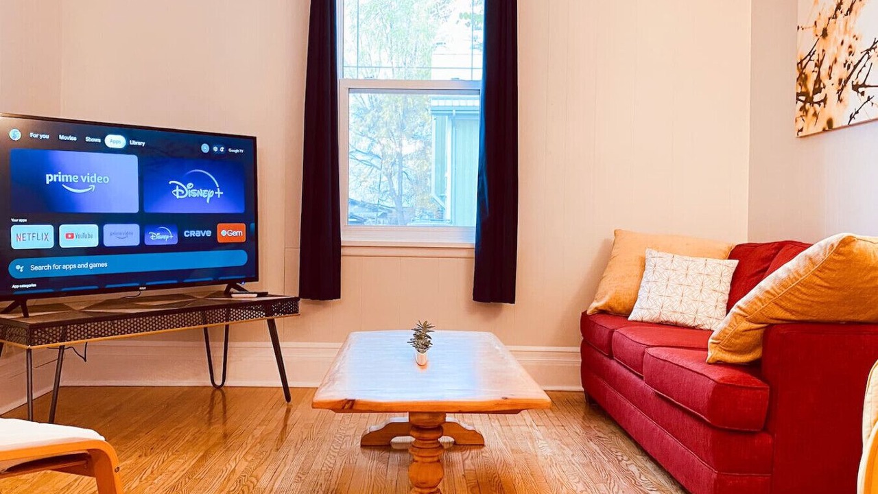 Photo of Livingroom in Inner Harbour