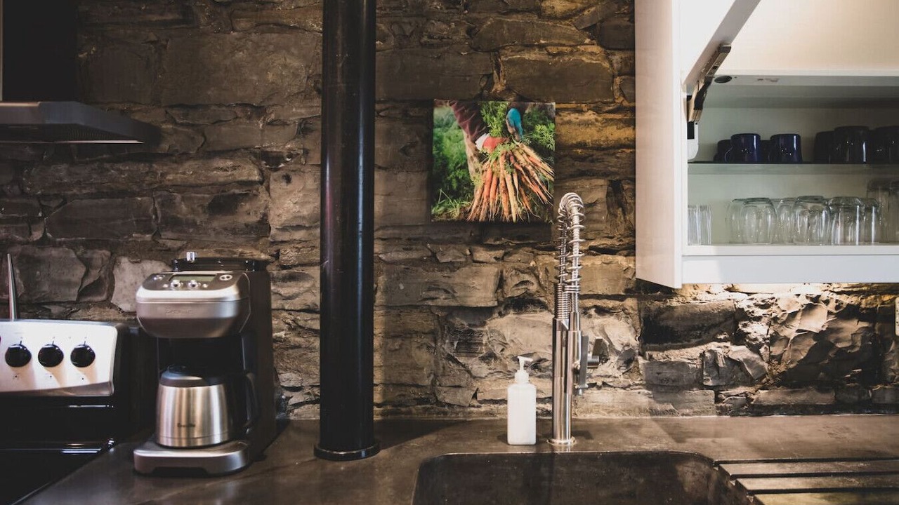 Photo of Kitchen in Inner Harbour