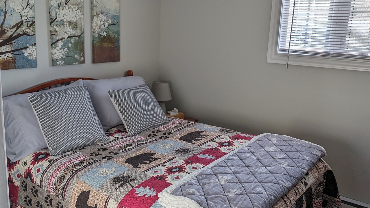 Photo of Bedroom in Little Burnt Bay