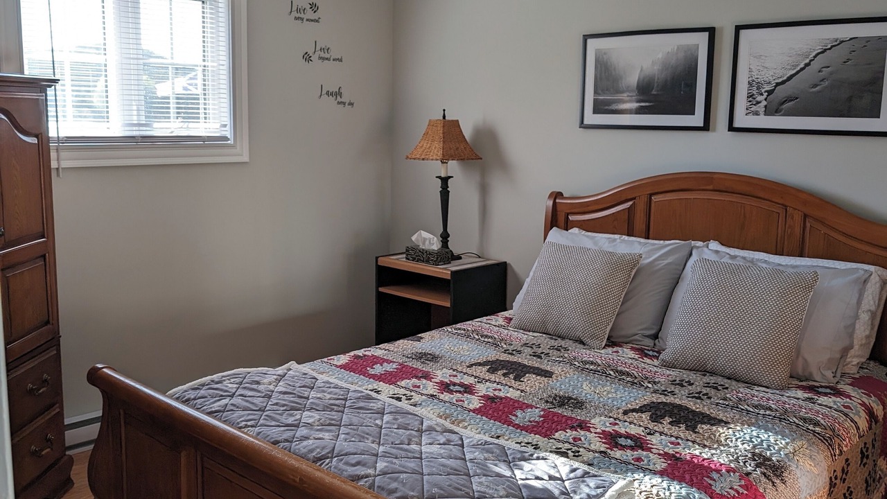 Photo of Bedroom in Little Burnt Bay