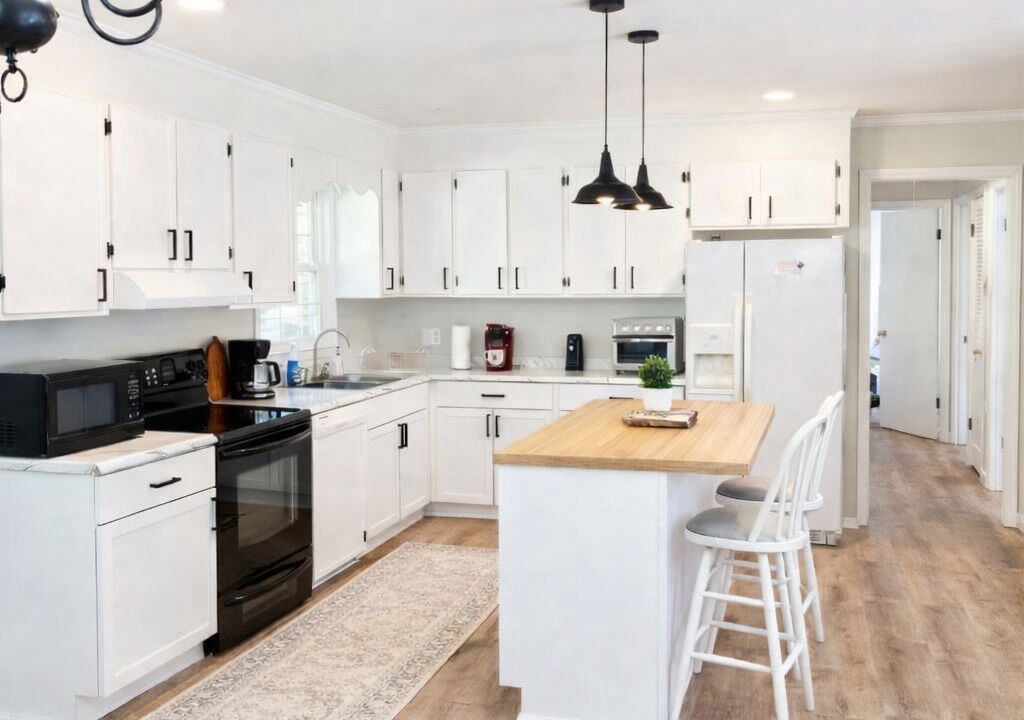 Photo of Kitchen in Albertson