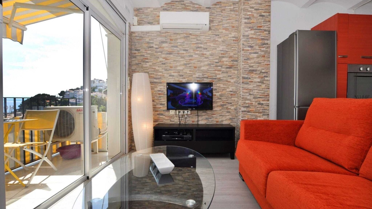 Photo of Livingroom in Almadraba-Canyelles