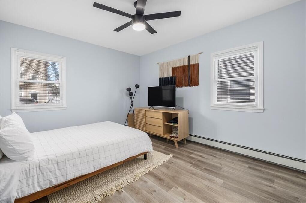 Photo of Bedroom in Elmhurst