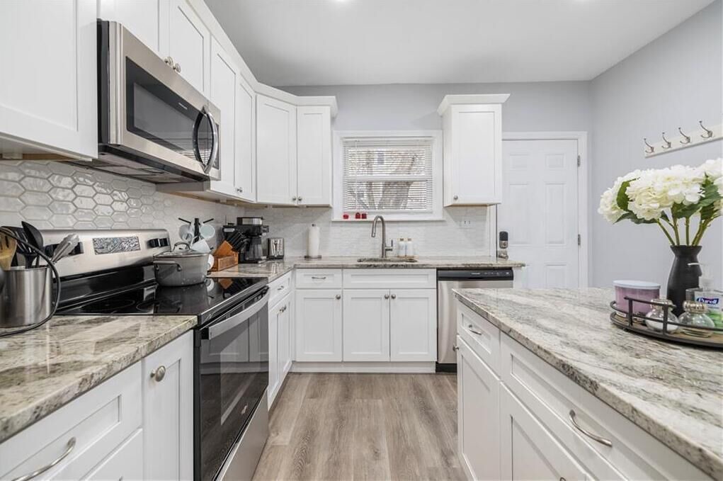 Photo of Kitchen in Elmhurst