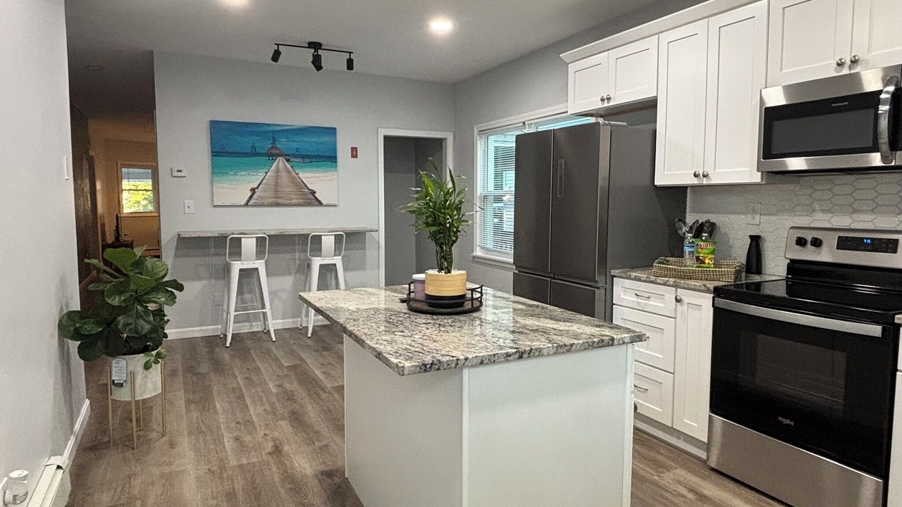 Photo of Kitchen in Elmhurst