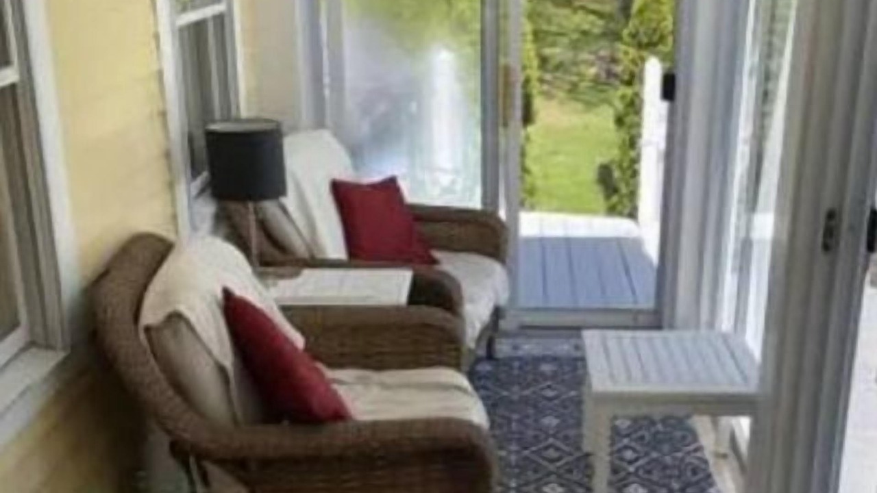 Photo of Livingroom in Kittery Point