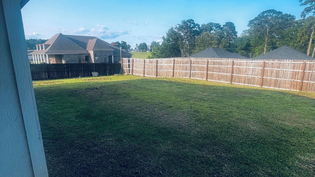 Photo of Outdoor in Leesville