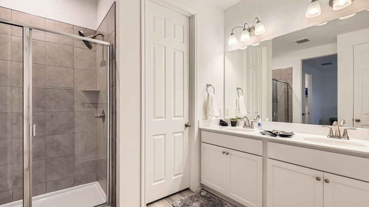 Photo of Bathroom in Jarrell