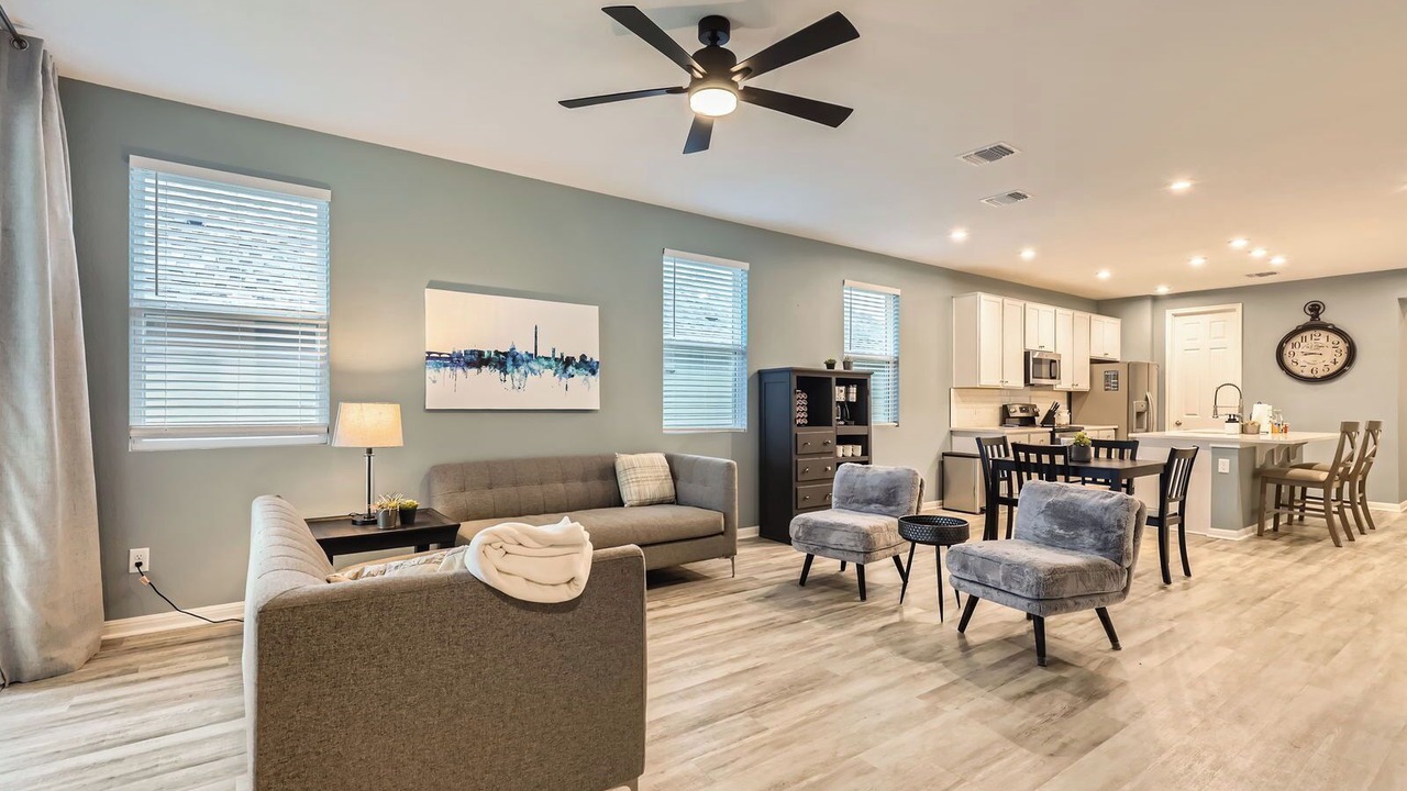 Photo of Livingroom in Jarrell