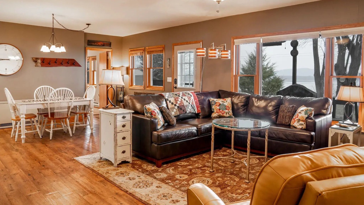 Photo of Livingroom in Vernon County