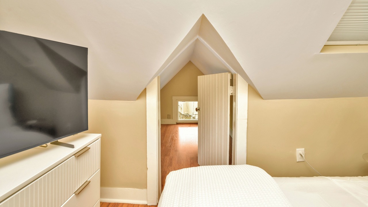 Photo of Bedroom in Hyde Park