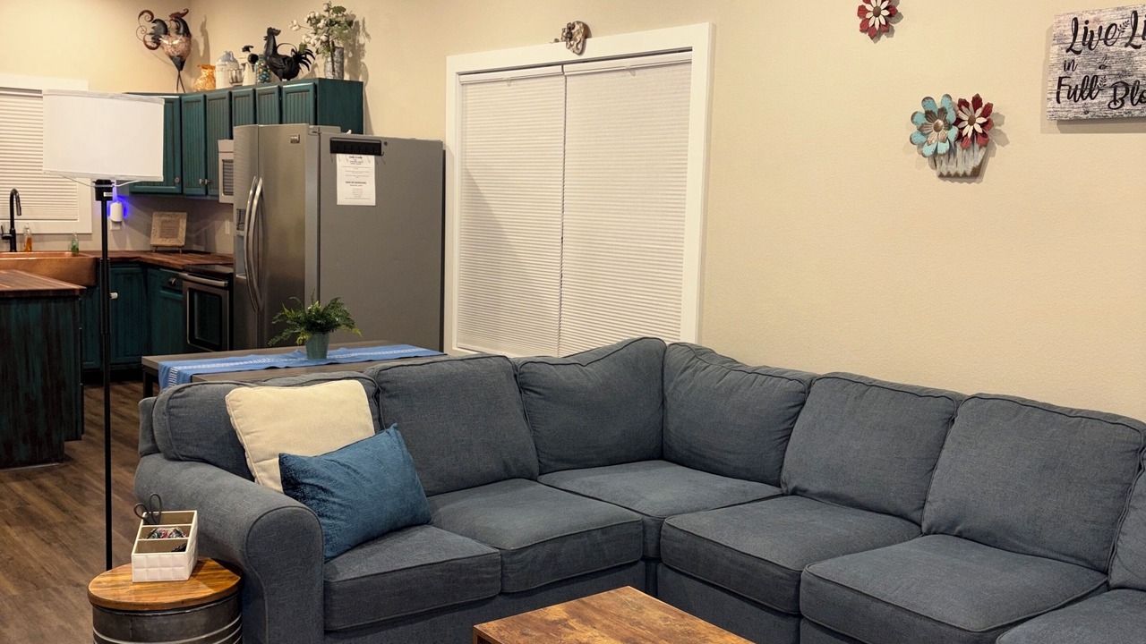 Photo of Livingroom in Sullivan