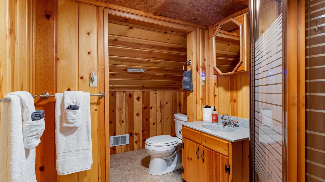 Photo of Bathroom in Darby