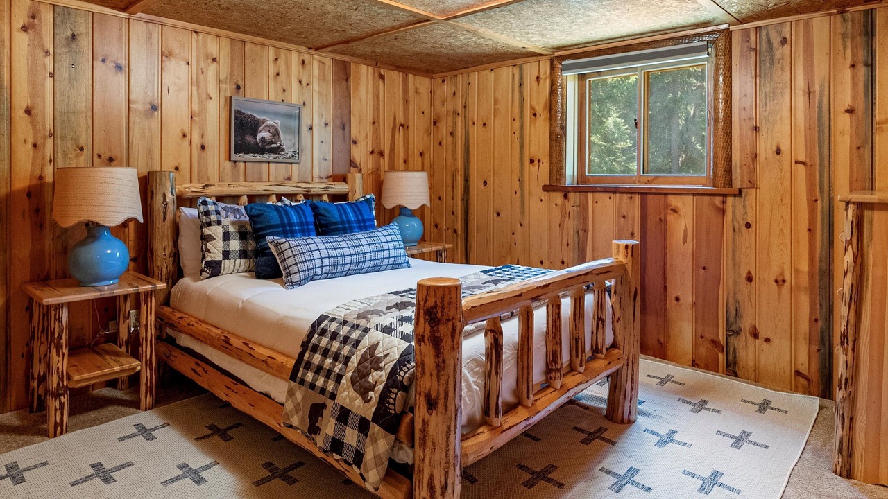 Photo of Bedroom in Darby