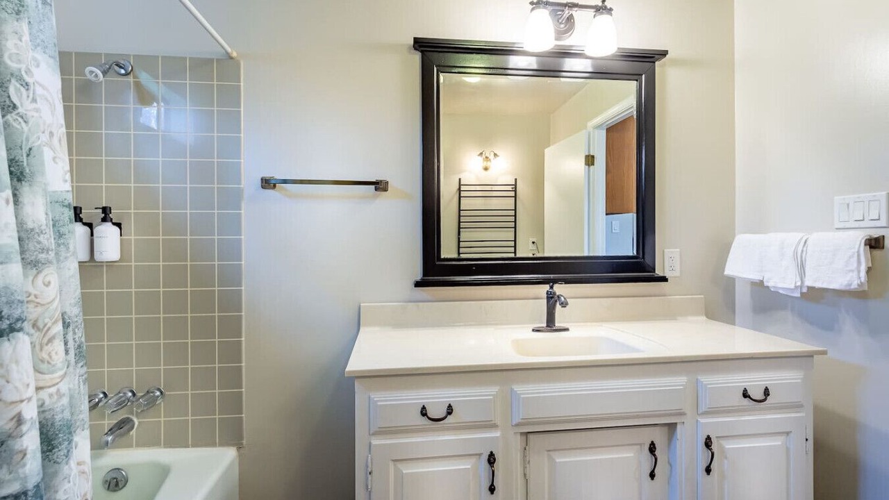 Photo of Bathroom in Kaweah