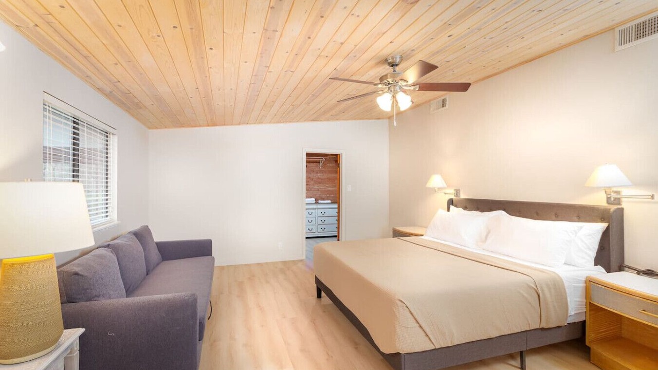 Photo of Bedroom in Kaweah