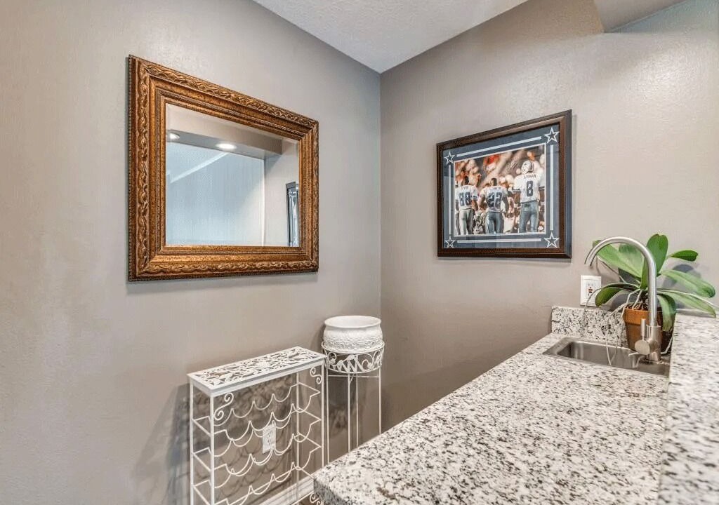 Photo of Bathroom in Heath