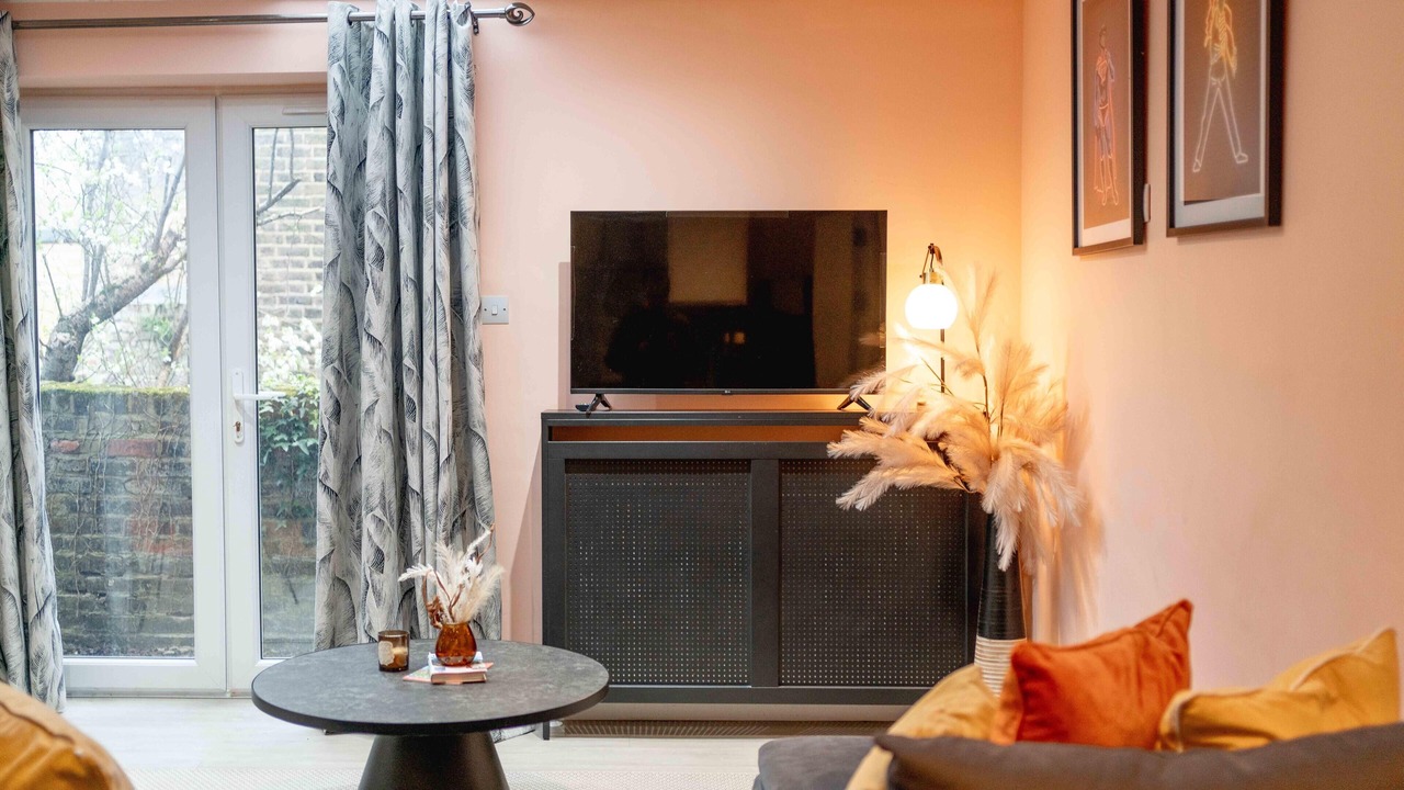 Photo of Livingroom in Fortune Green