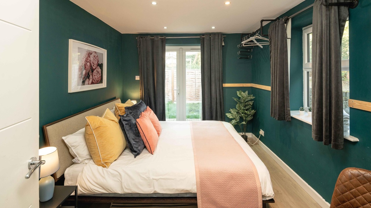 Photo of Bedroom in Fortune Green