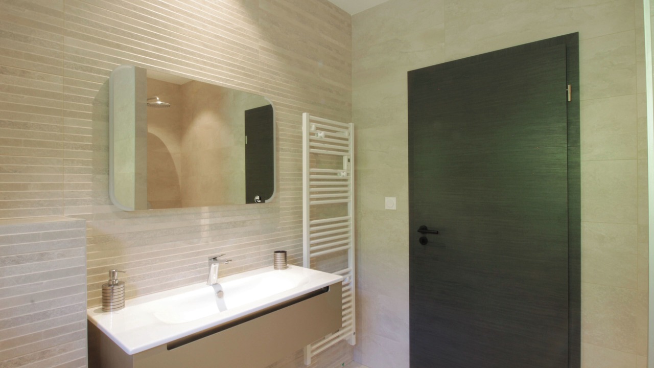 Photo of Bathroom in Le Bourget-du-Lac