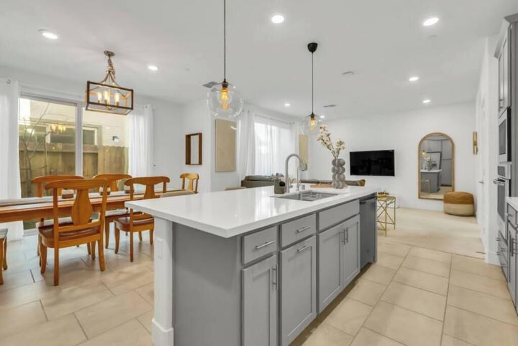 Photo of Others in Elk Grove