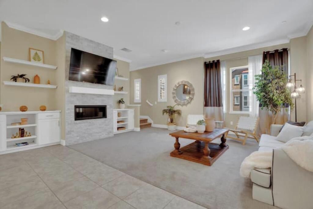 Photo of Livingroom in Pleasanton