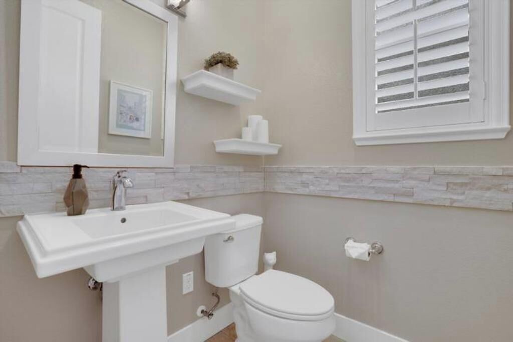 Photo of Bathroom in Pleasanton