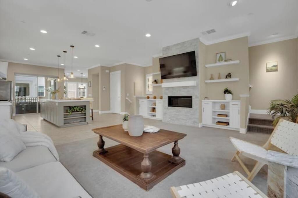 Photo of Livingroom in Pleasanton