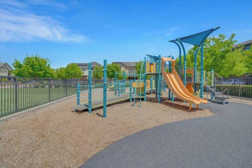 Photo of Others in Pleasanton