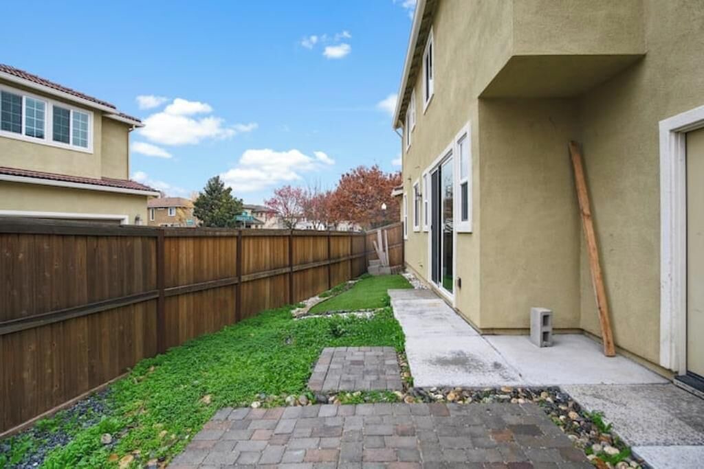 Photo of Outdoor in Natomas Creek