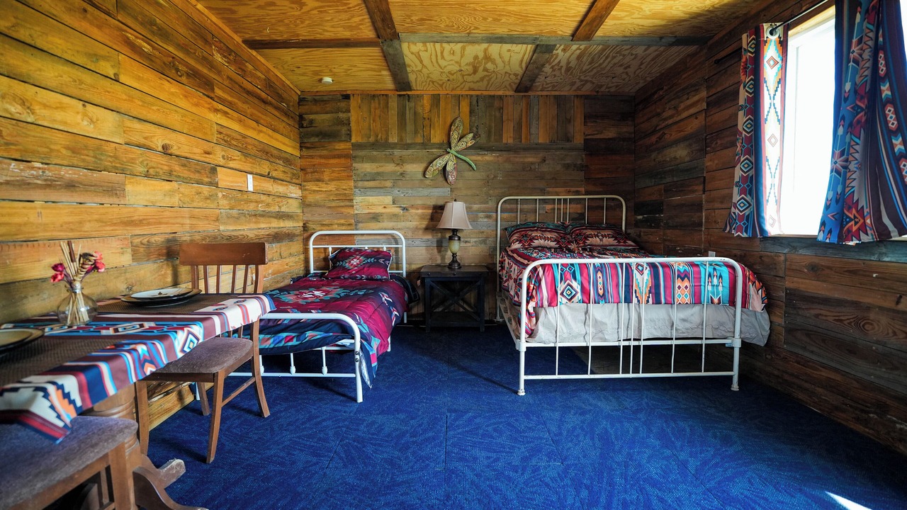 Photo of Bedroom in Plantersville