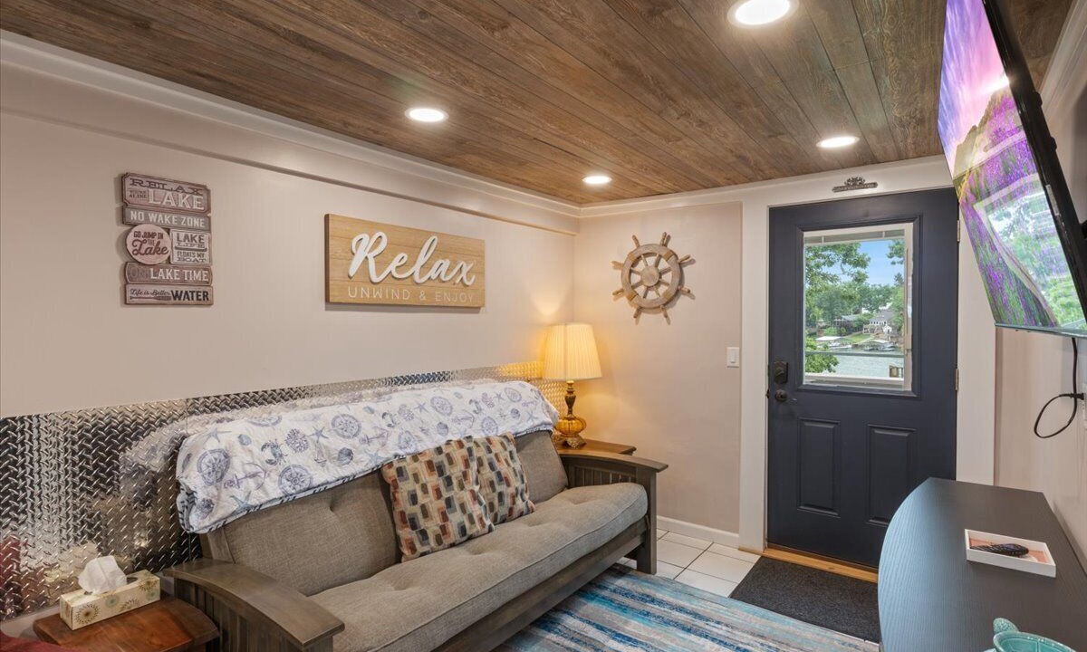 Photo of Livingroom in McColley