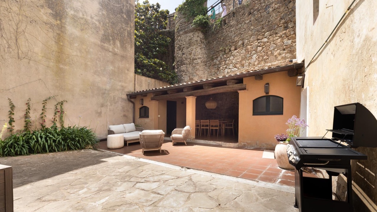 Photo of Patio Balcony in Old Town