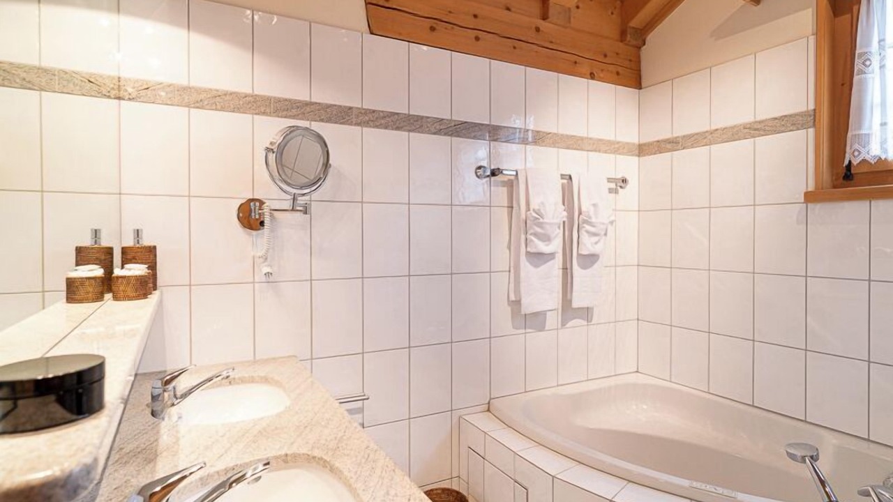 Photo of Bathroom in Laax