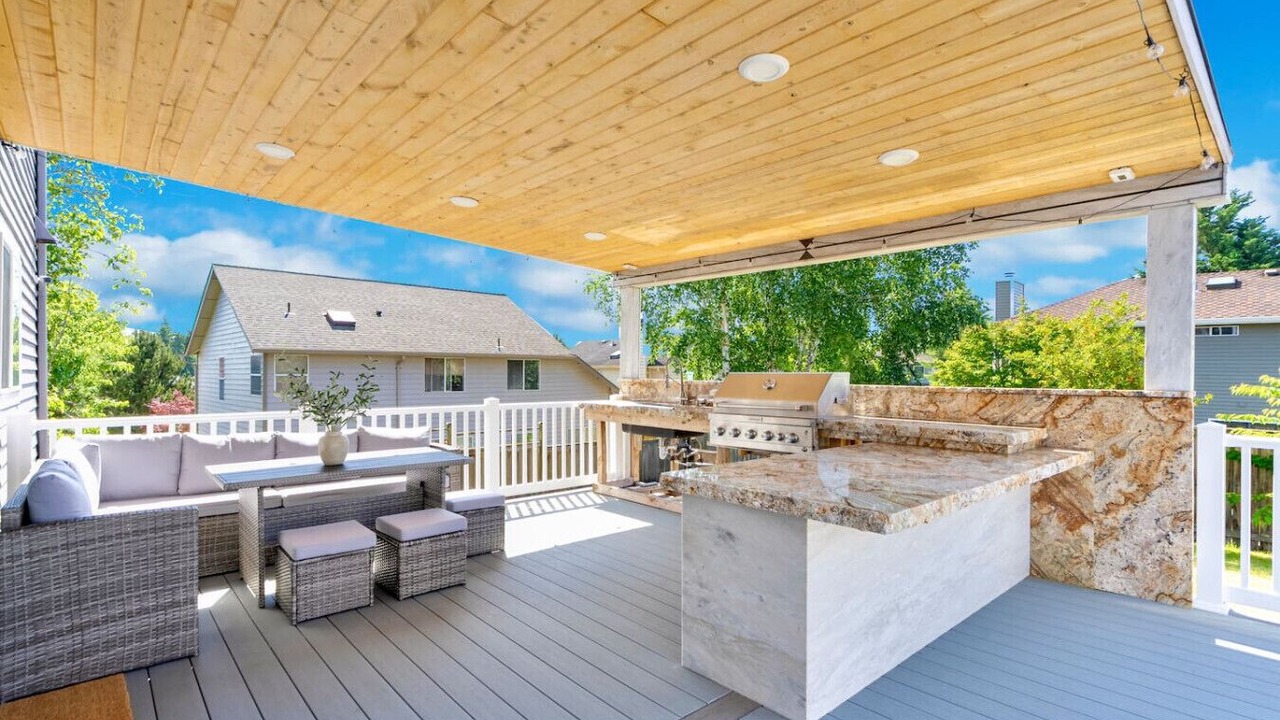 Photo of Patio Balcony in Federal Way