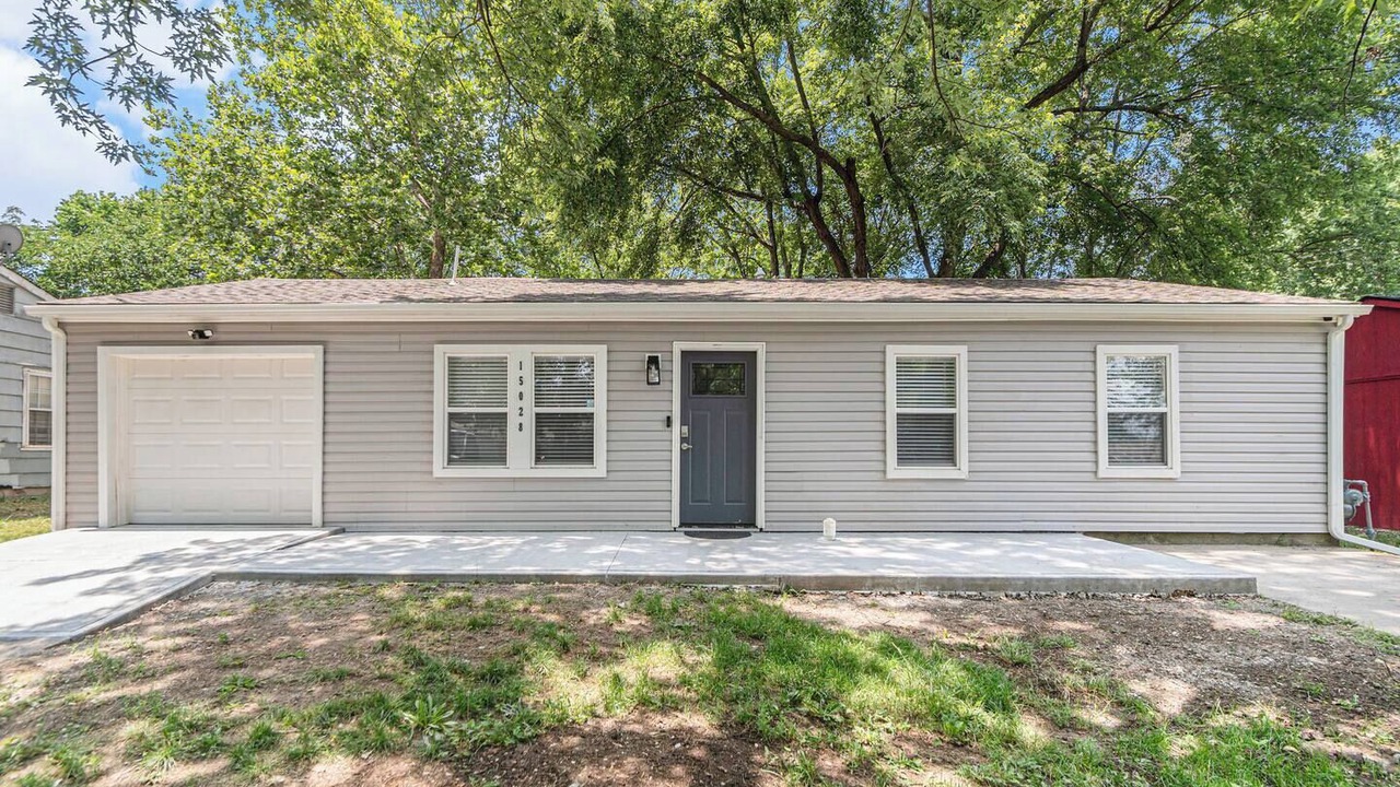 Photo of Outdoor in Grandview