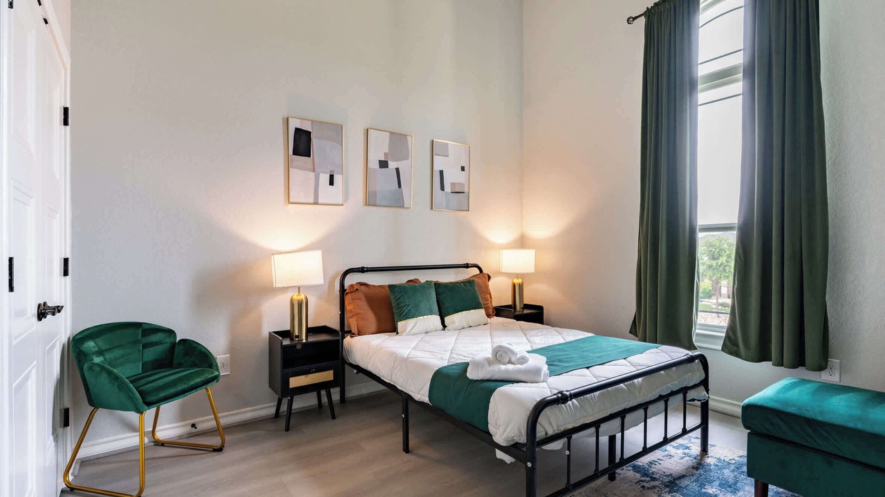 Photo of Bedroom in Medina Valley