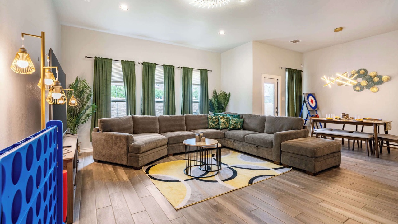 Photo of Livingroom in Medina Valley