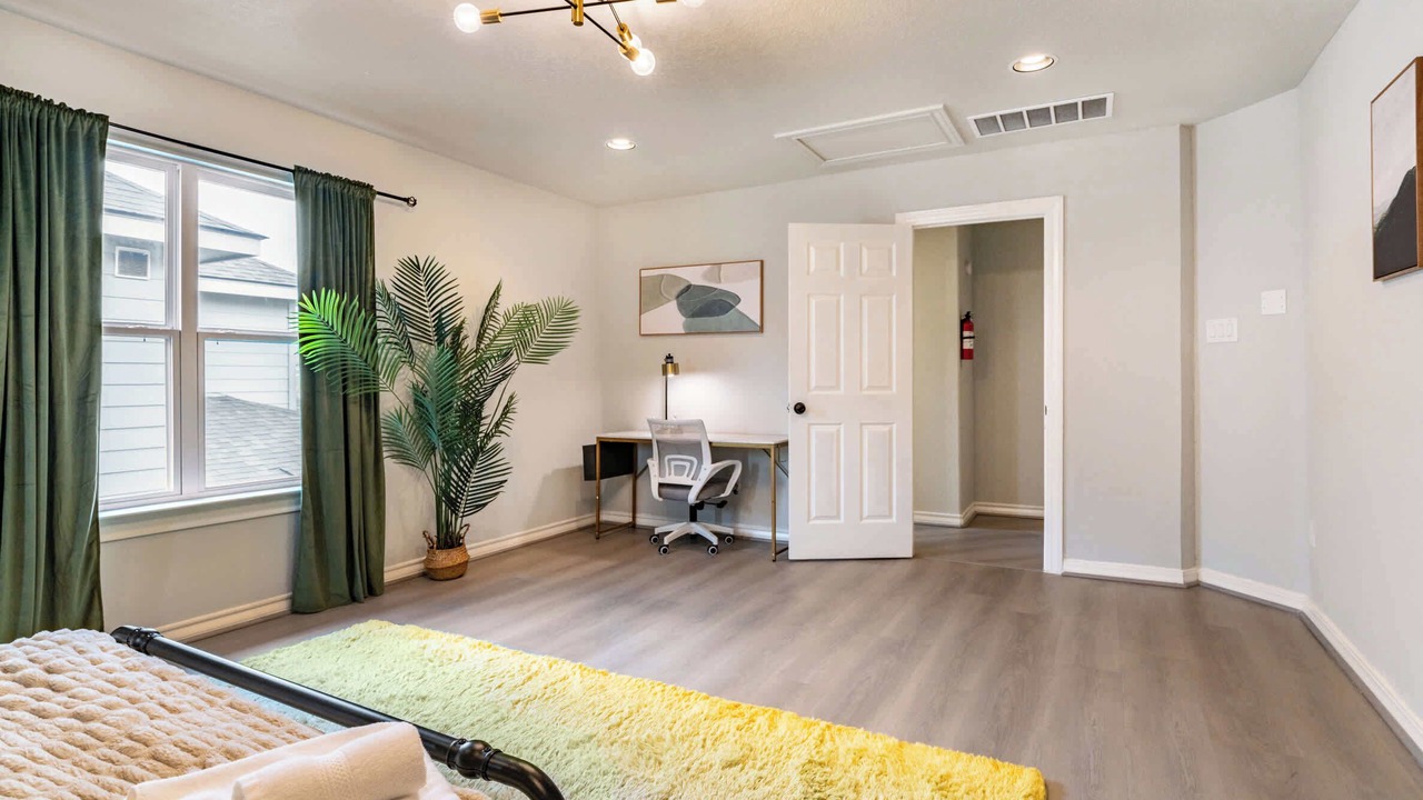 Photo of Bedroom in Medina Valley