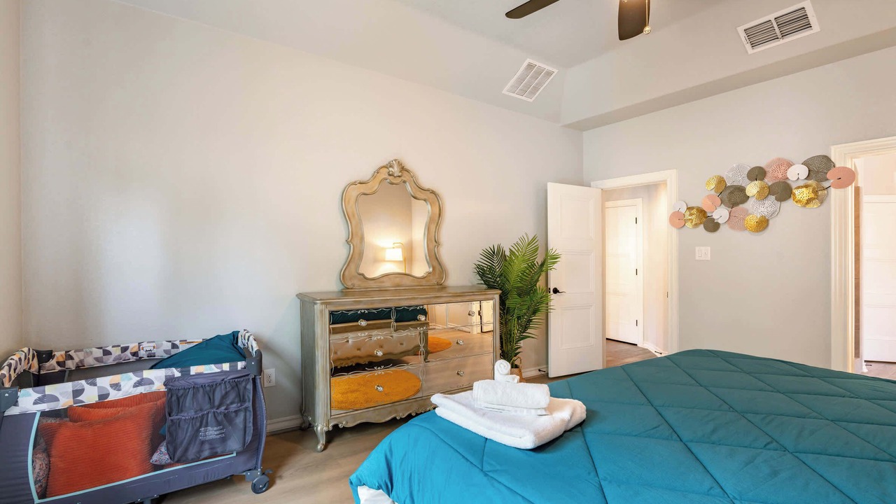 Photo of Bedroom in Medina Valley