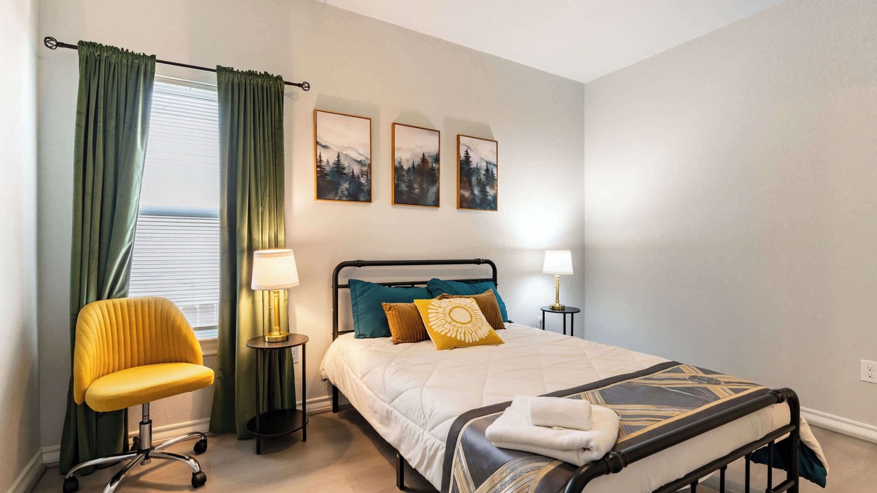 Photo of Bedroom in Medina Valley