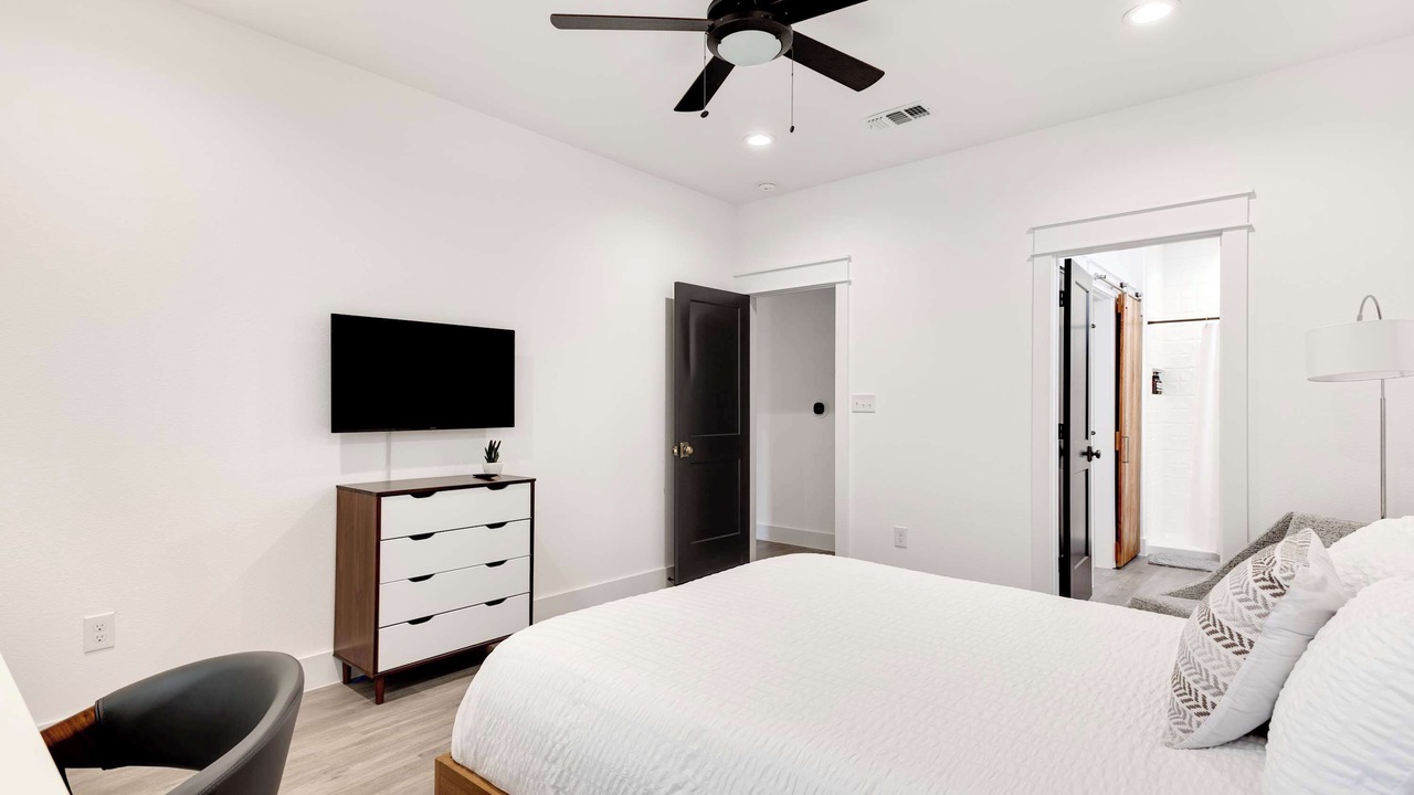 Photo of Bedroom in Lexington