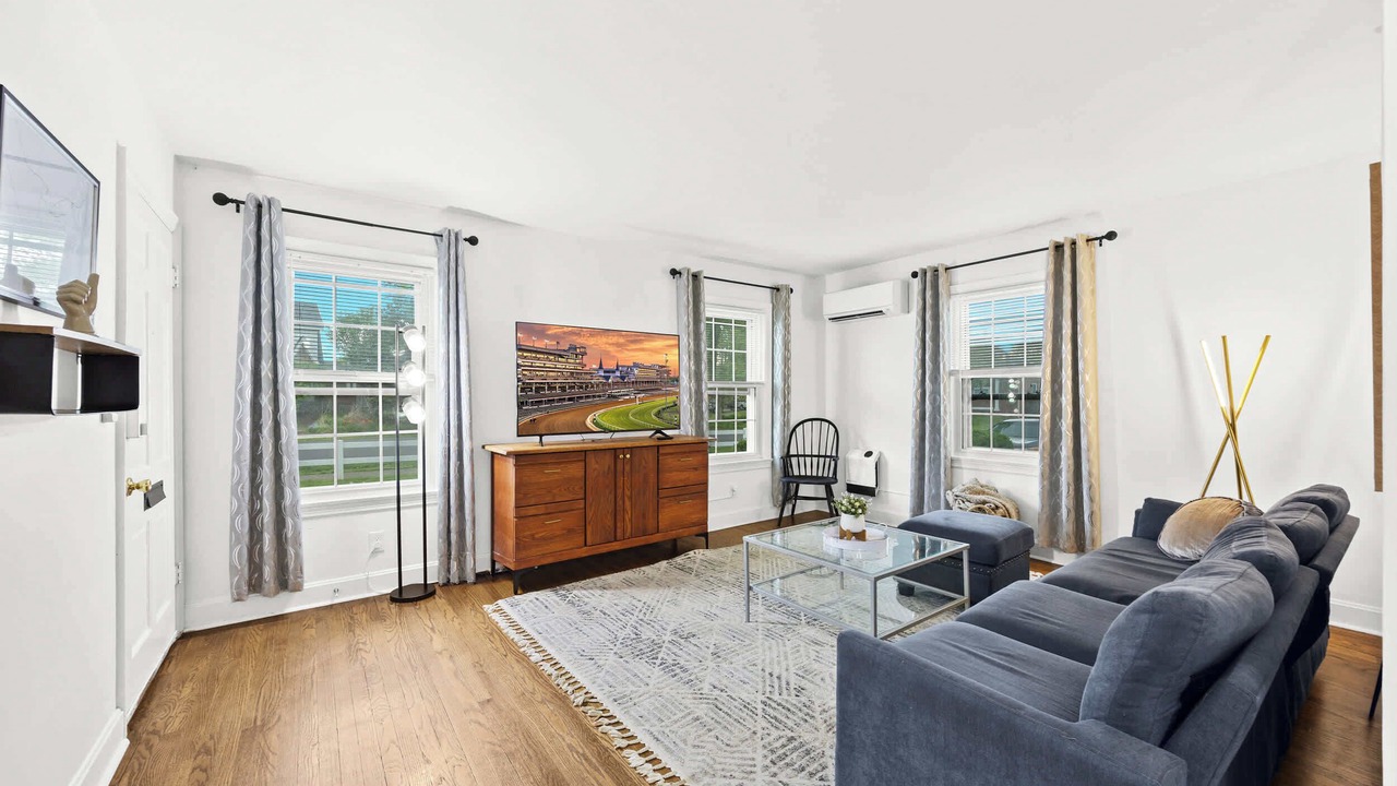 Photo of Bedroom in Audubon