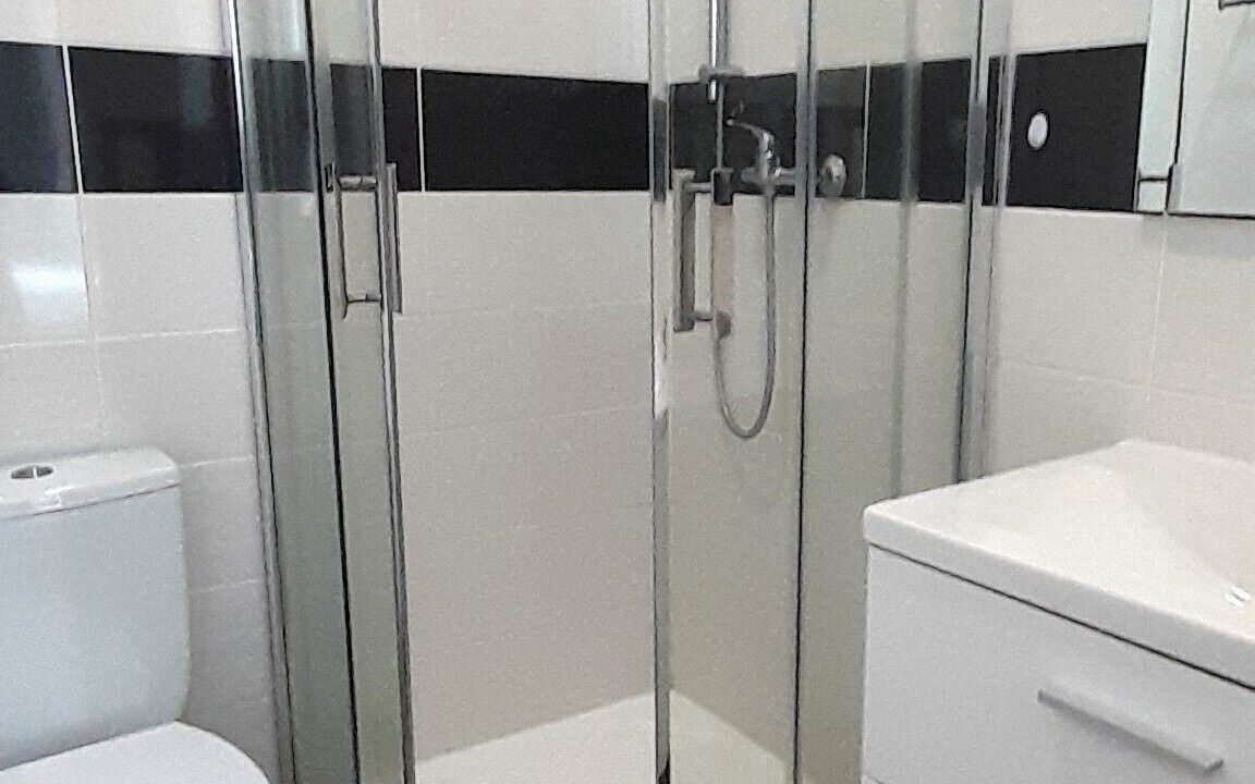 Photo of Bathroom in Azay-le-Rideau