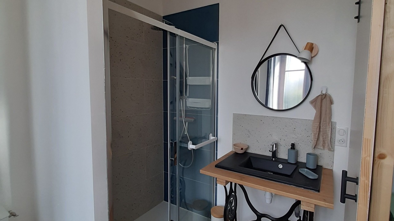 Photo of Bathroom in Ruynes-en-Margeride